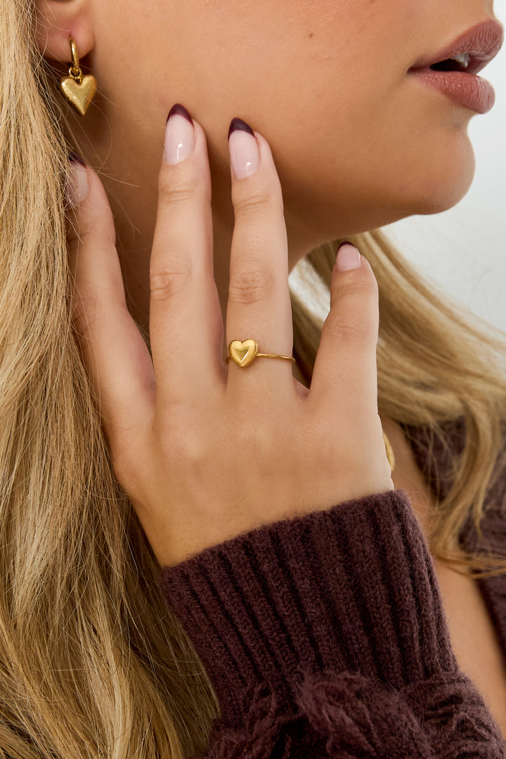 Tiny Heart Ring