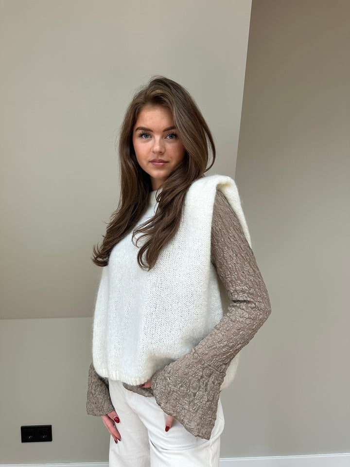 Rosalie Lace Flare Top