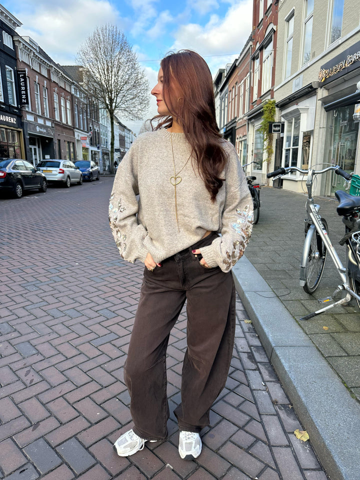 Blooming Sleeve Knit