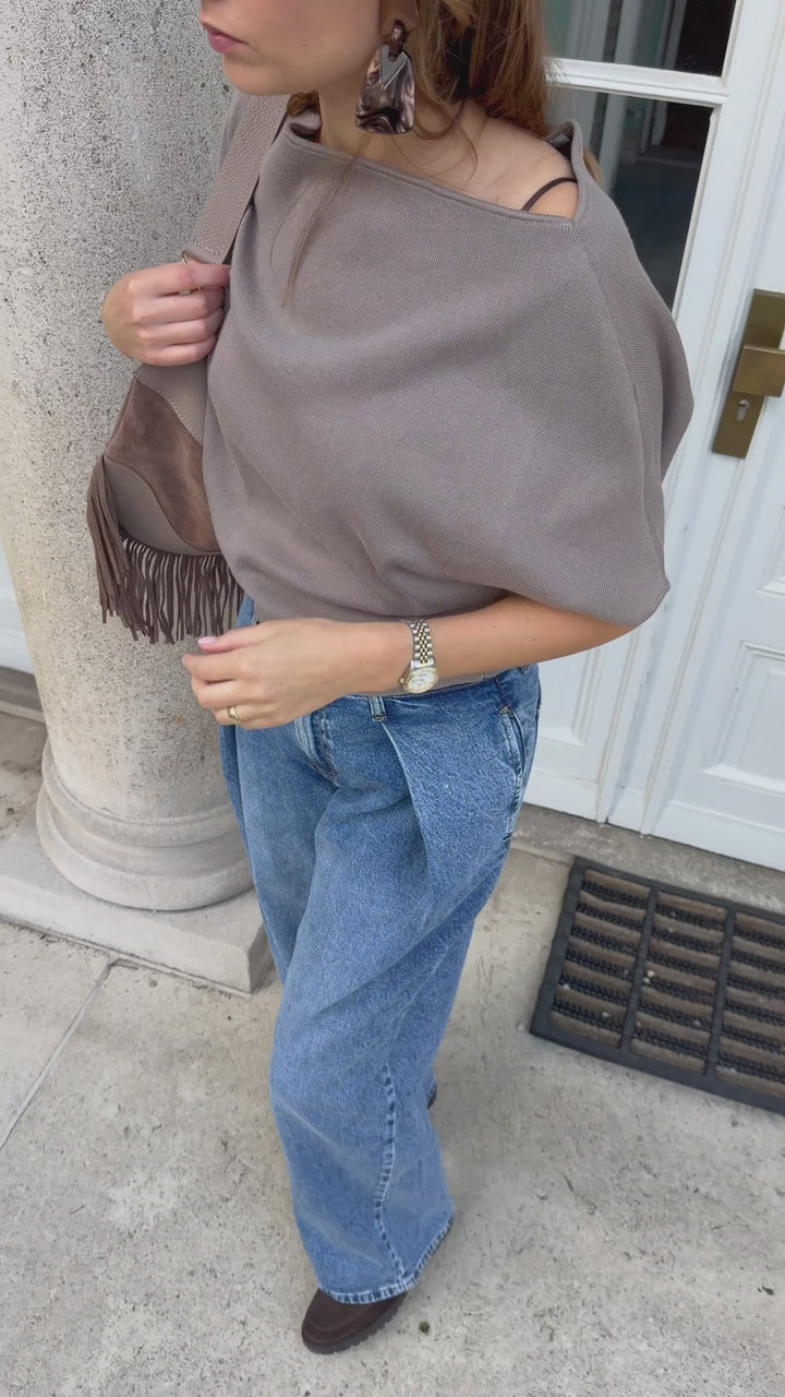 Pleated Tall Jeans - PRE ORDER